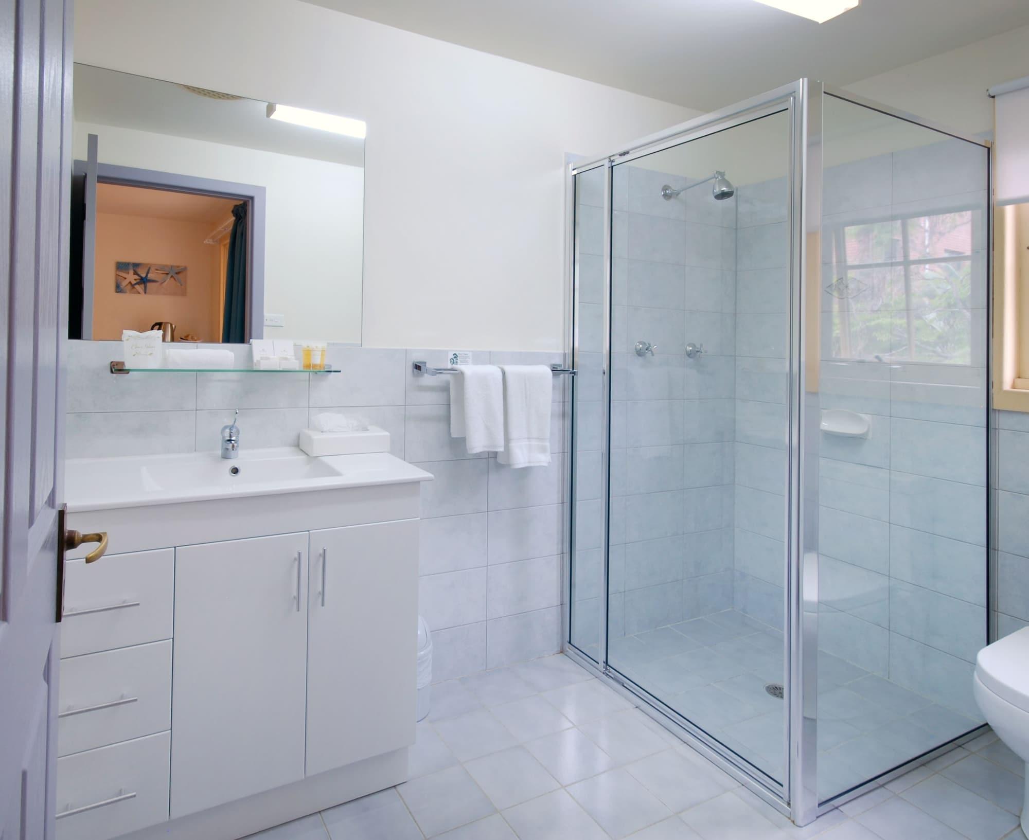 נאמבוקה הדס Riverview Boutique Motel מראה חיצוני תמונה